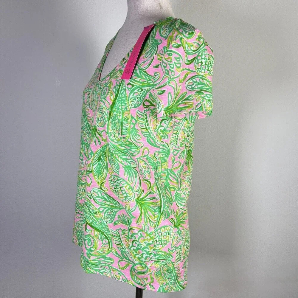 Lilly Pulitzer Madevilla Baby Top NWT XS Green Tropical Pineapple‎ Short Sleeve - Picture 2 of 12